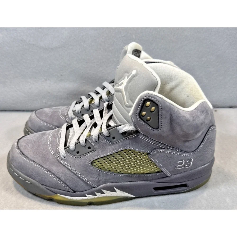 Nike Air Jordan 5 Retro Wolf Grey Sneakers Size 10.5 - 136027 005
